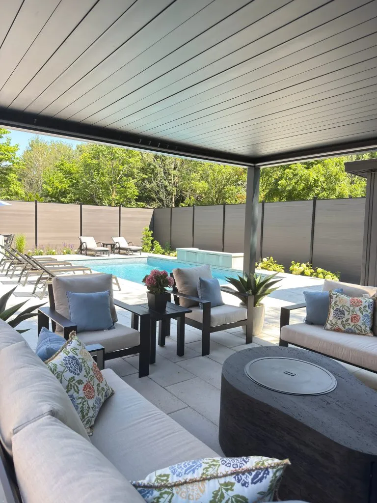 Vaughan Motorized Louvered Pergola