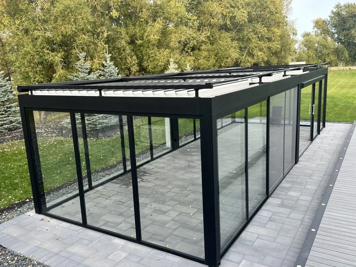Winnipeg Modern Aluminum Pergola, photo 1